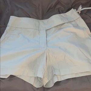 Side tie khaki shorts